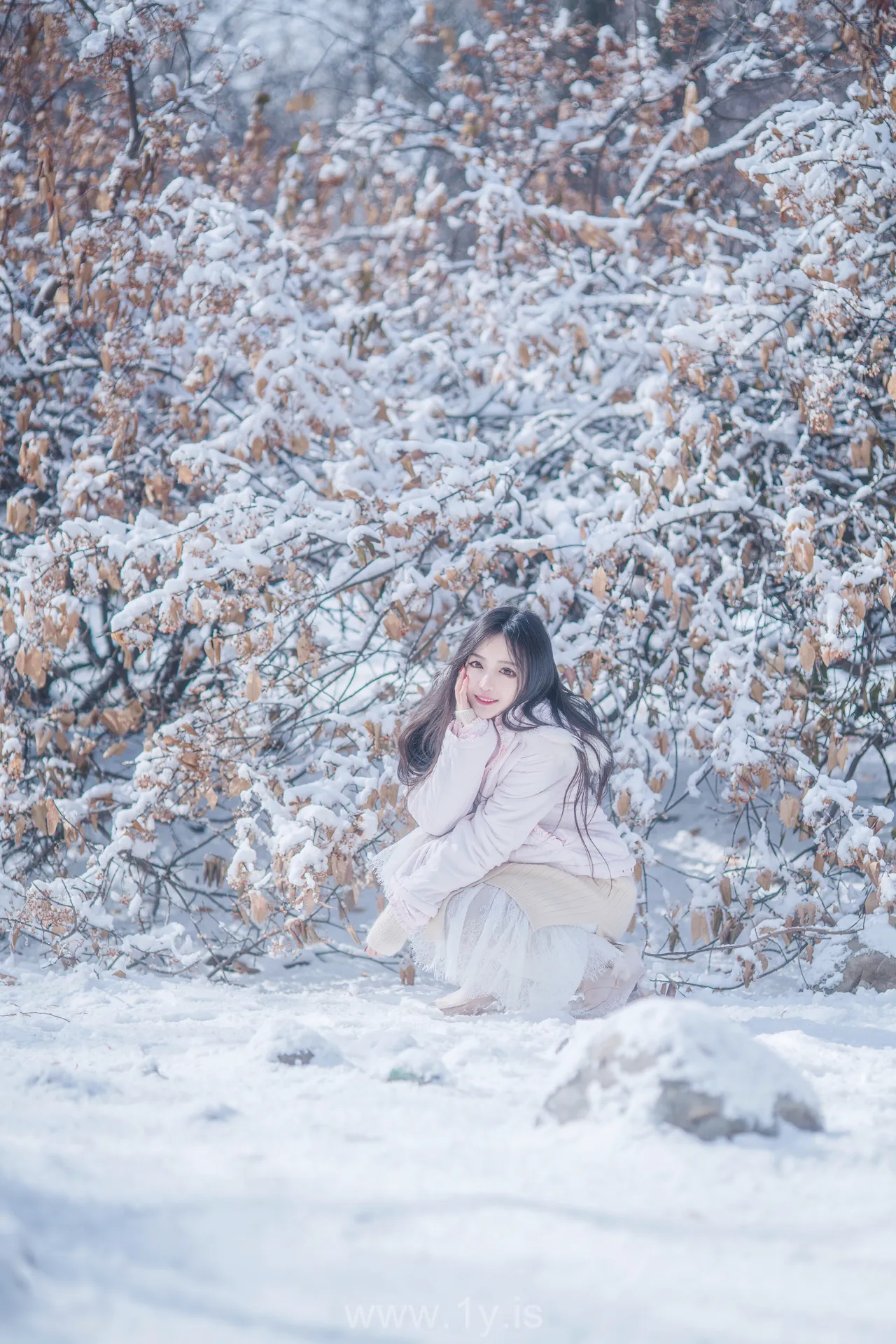 Coser@Shika小鹿鹿 NO.033 Well-developed Chinese Cutie 雪景